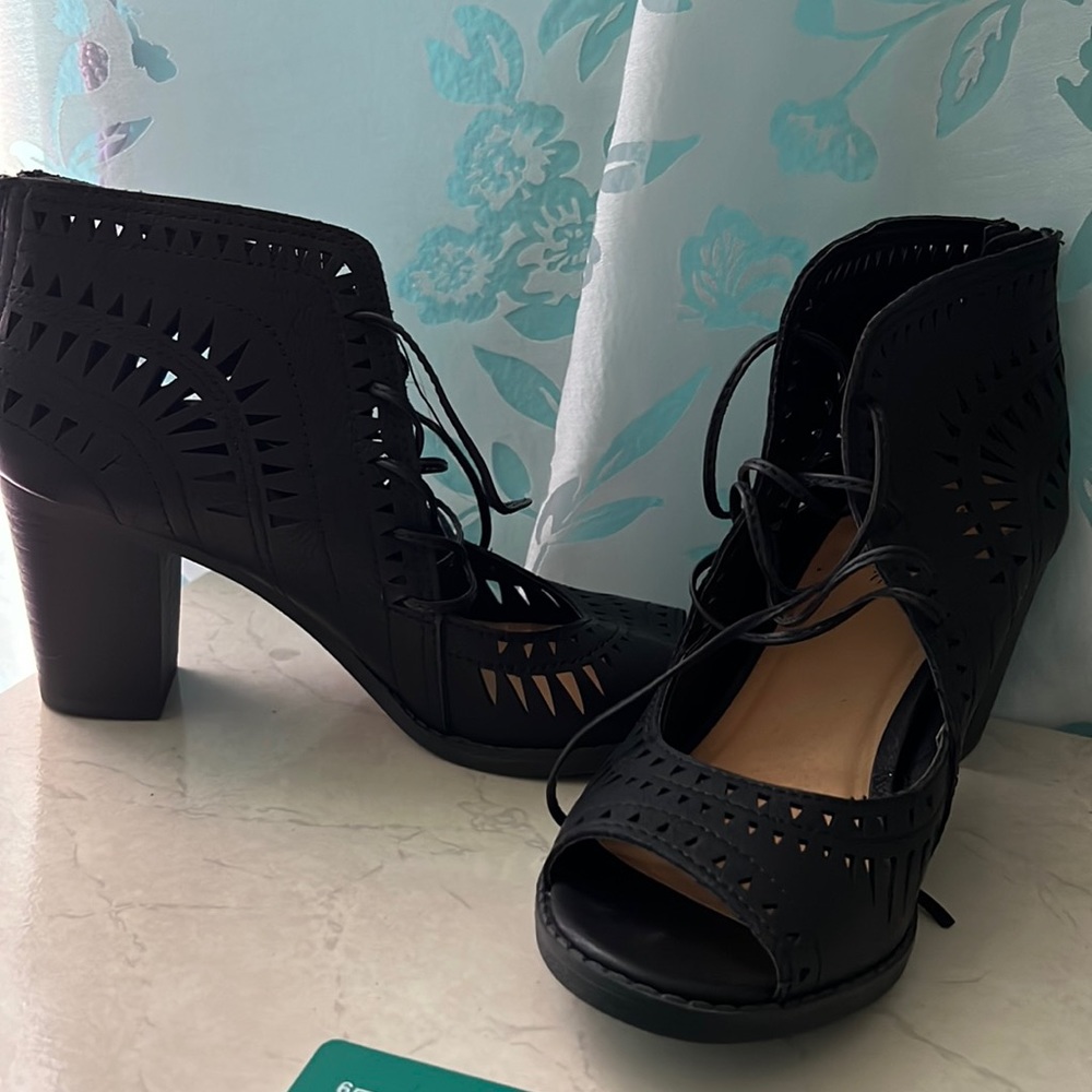 Lace up boots (rue21 etc)